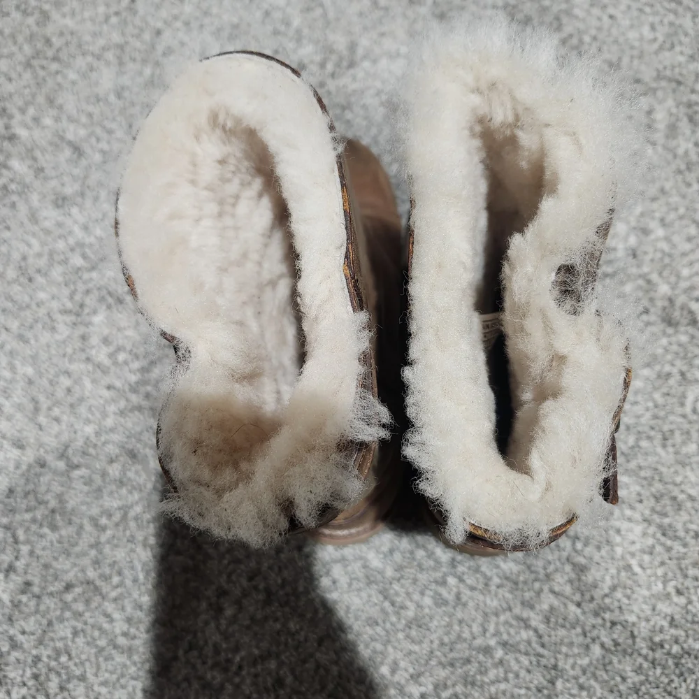 UGG Chestnut Brown Shearling-Lined Winter Boots